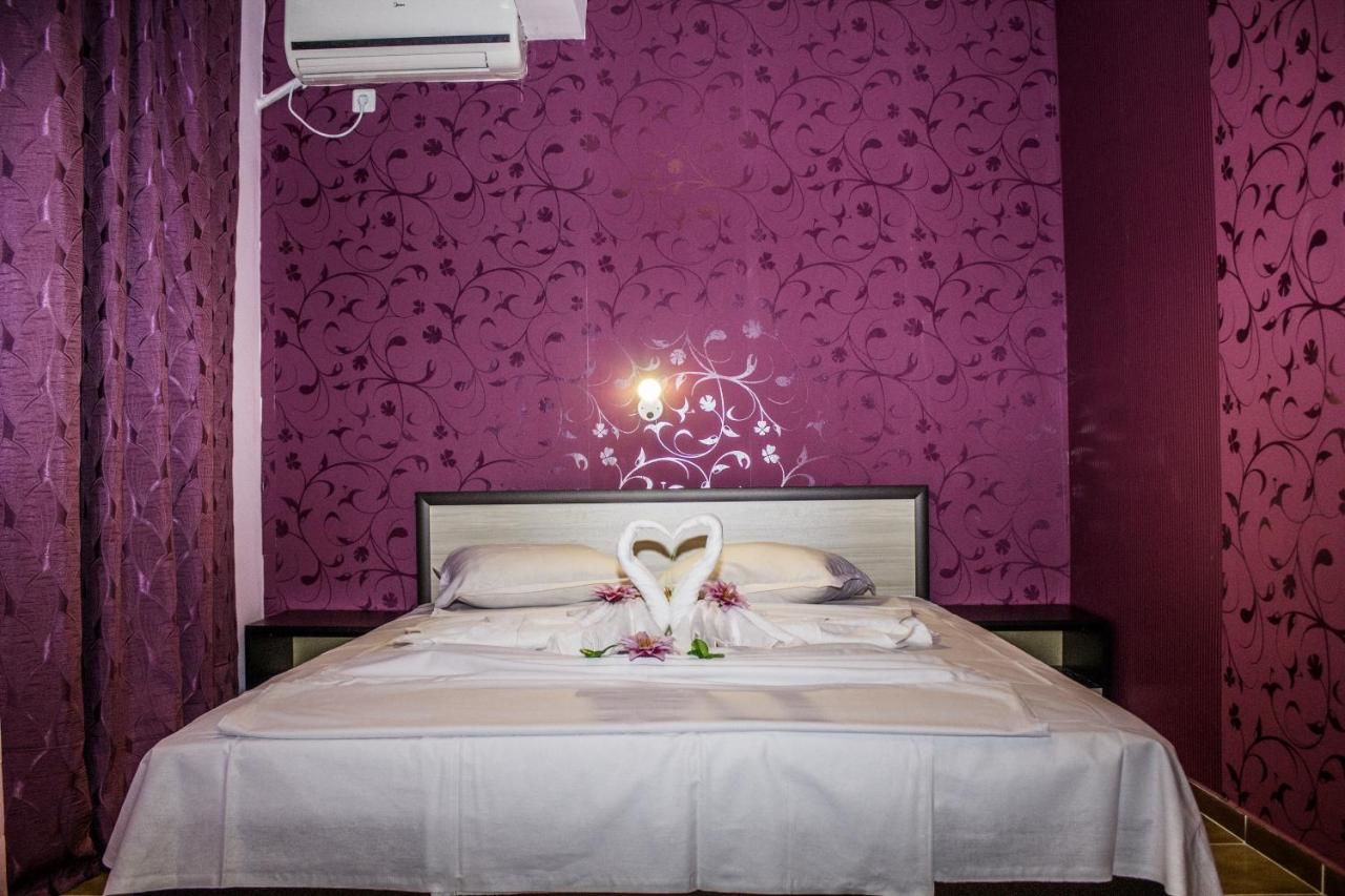 Отель Dirossi Hotel Свети-Влас